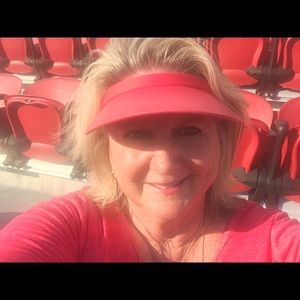 Meet your Posher, Cathy